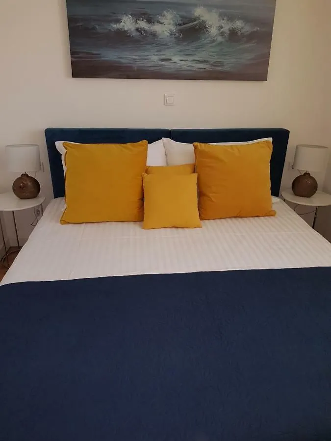 Petra'S Place - Sea View Apartment Slatine